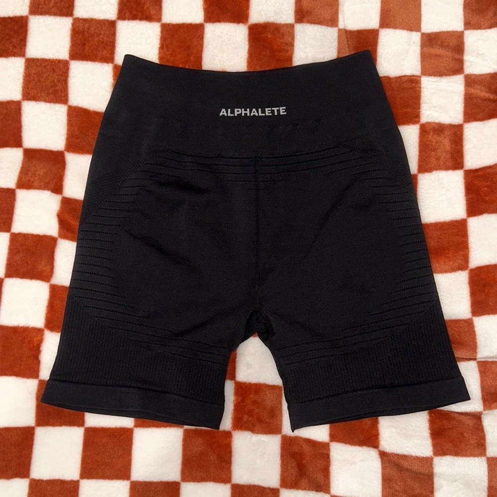 Alphalete Ozone Shorts Black